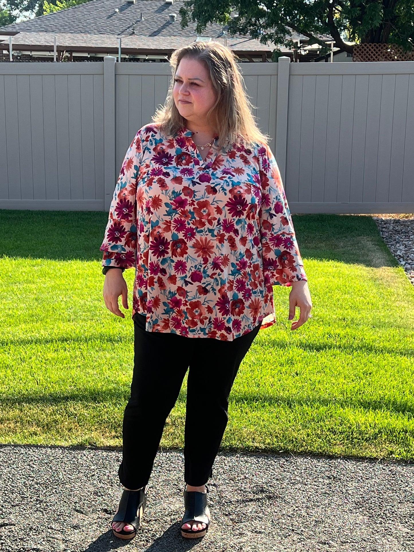 Dear Scarlett Belled-Sleeve Lizzy