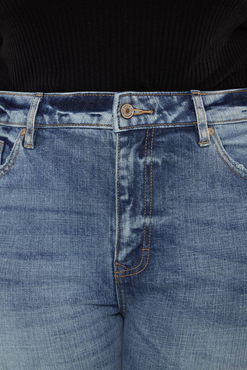 Kan Can High Rise Slim Straight Jeans