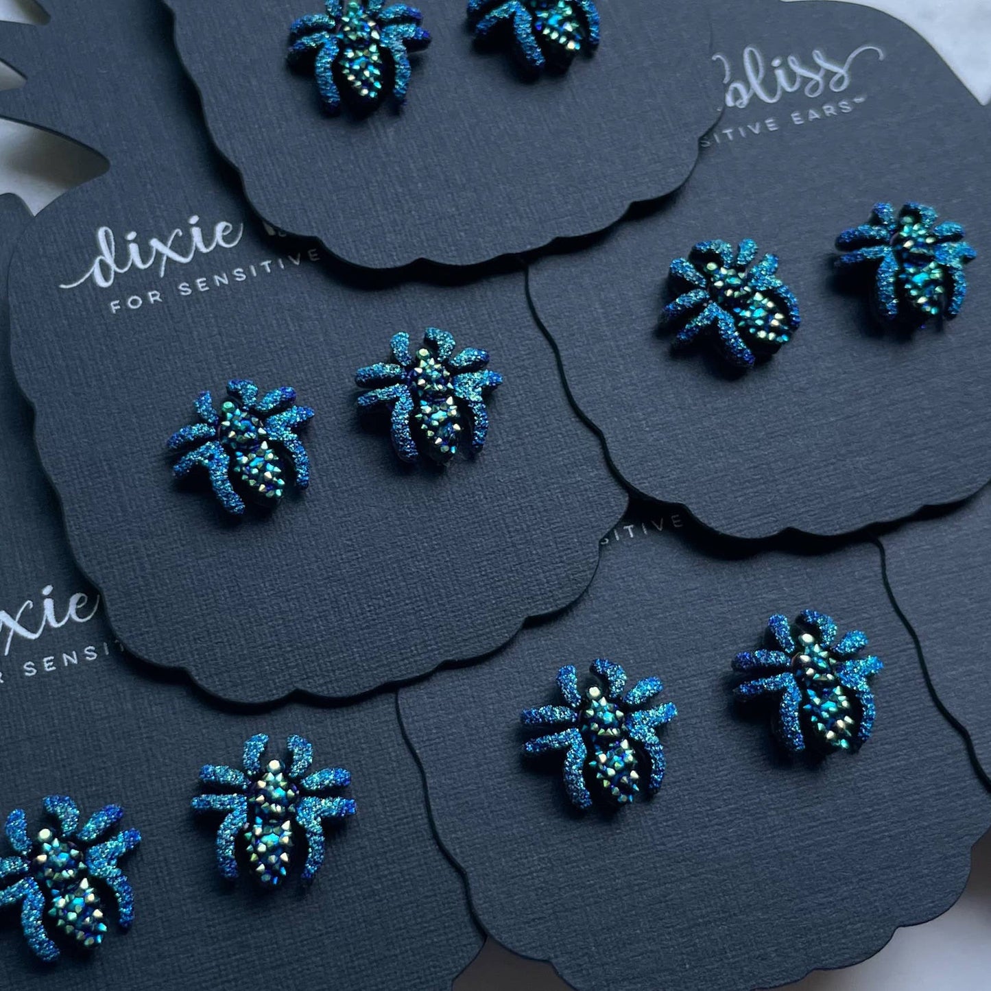 Dixie Bliss Enchanted Spiders in Ocean Dipped
